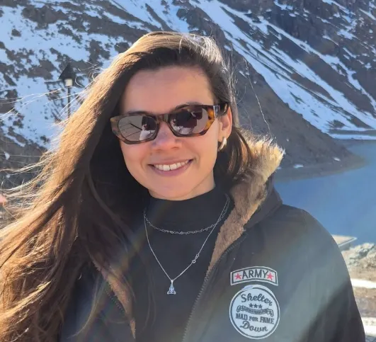 Foto de Nayara Oliveira